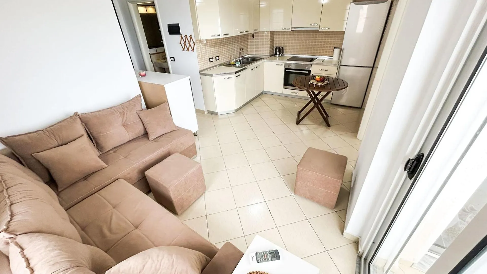 Sea View Apartment 1342 Durres 0*,